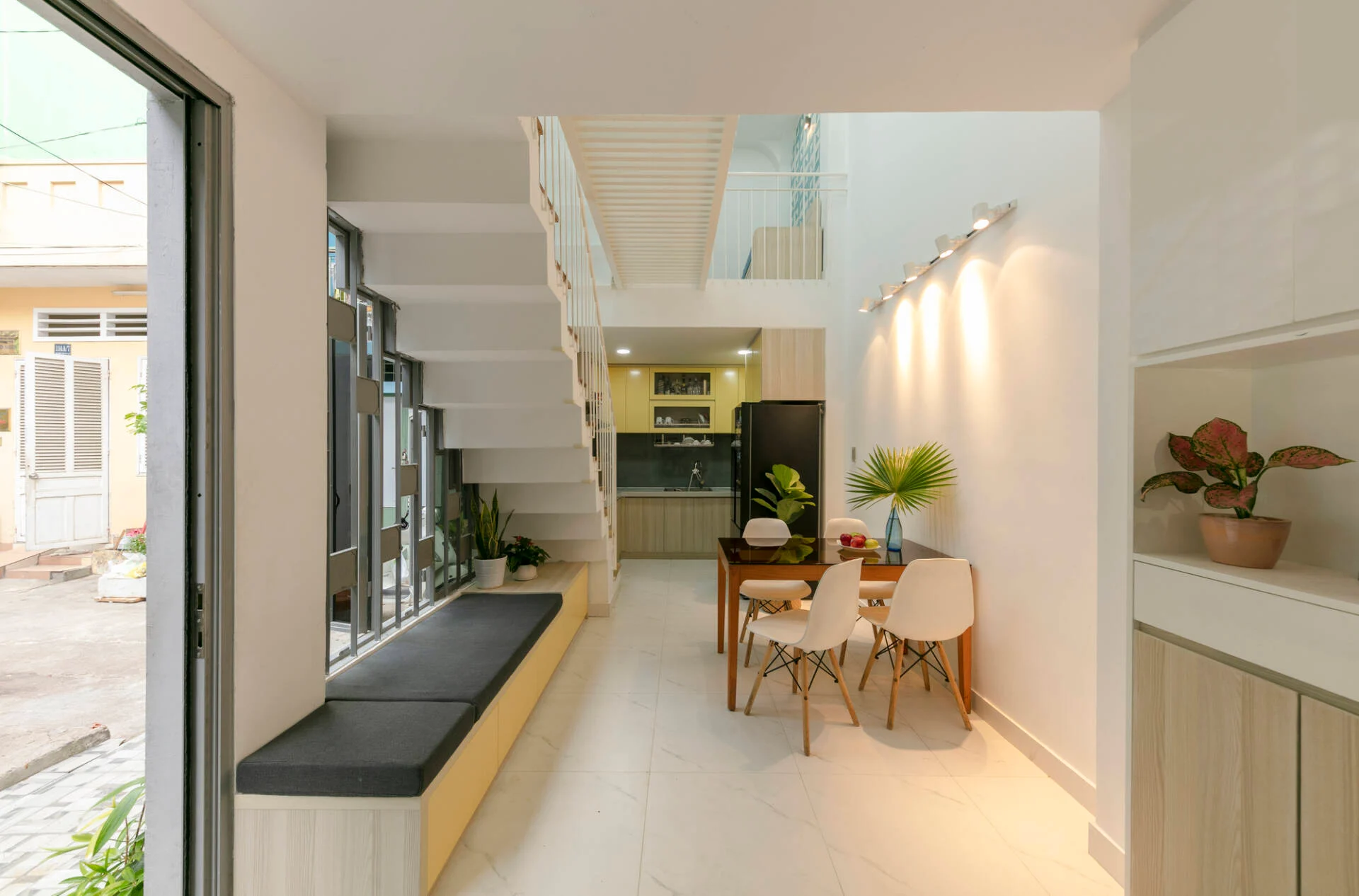 Why a newly launched project in Ho Chi Minh City is not being built on schedule